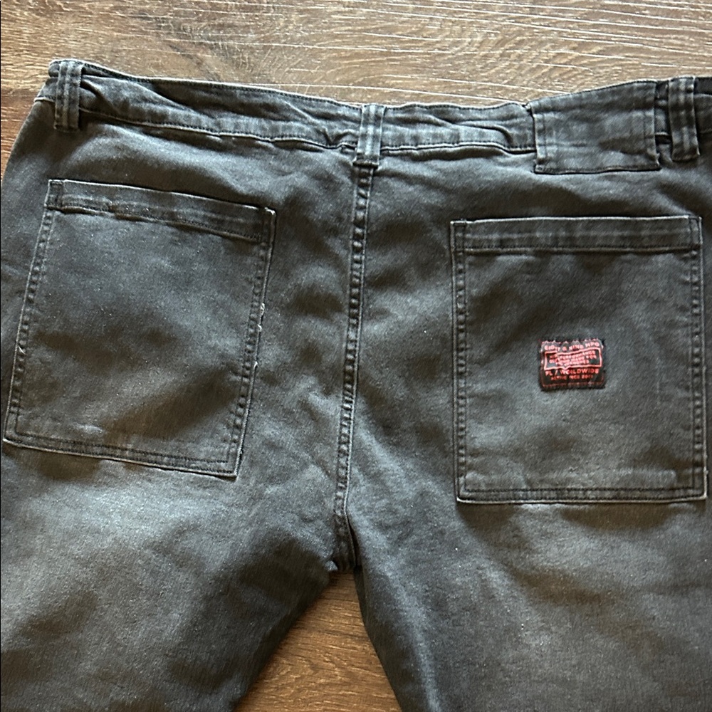 Vintage Charcoal and Scarlet Cargo Pants - Picture 11 of 15